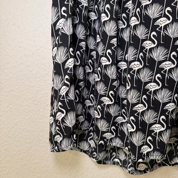 Loft Black And White Flamingo Print Sleeveless Stretchy Mock Neck Top Size S - Picture 3 of 8